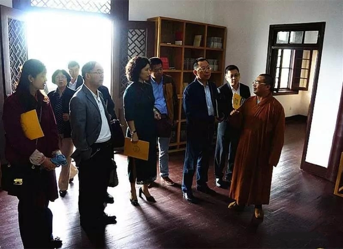 微信图片_20180517130141_副本.jpg