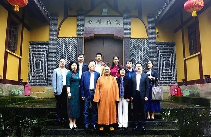 微信图片_20180517125656_副本.jpg